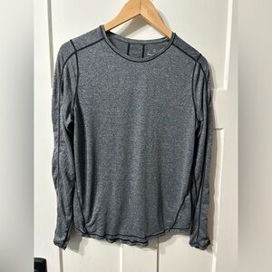 Sweaty Betty Long Sleeve shirt with thumb holes Grey colored